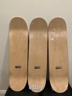 ComplexCon 2018 Exclusive Takashi Murakami Flying Dob Grey Skateboard Deck Set