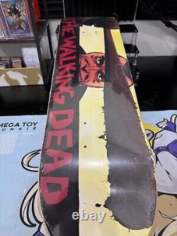 Walking Dead Skateboard Deck 2019 SDCC NEGAN AND LUCILLE limited to 200